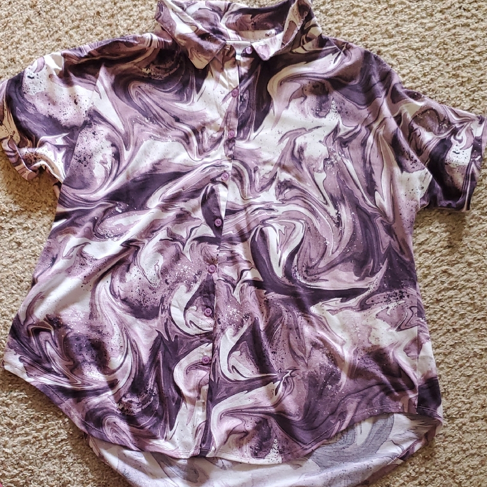 LuLaRoe Purple and Cream Swirl Top